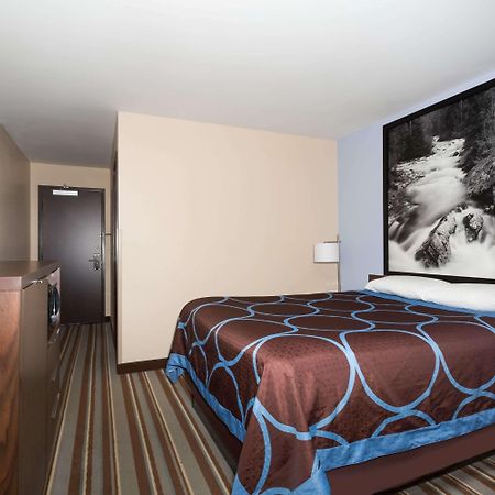 Super 8 By Wyndham Longmont/Twin Peaks Hotel Buitenkant foto