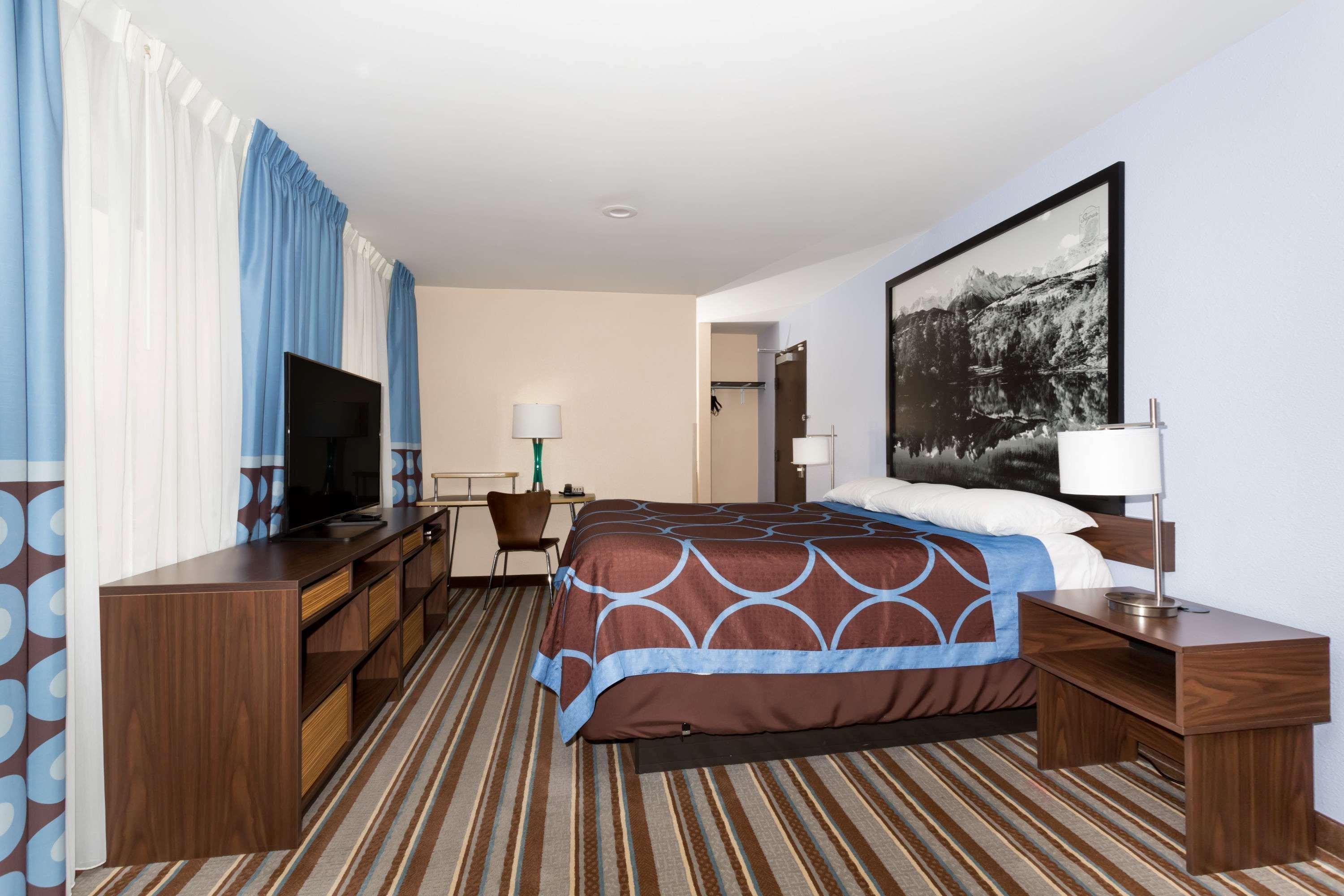 Super 8 By Wyndham Longmont/Twin Peaks Hotel Buitenkant foto