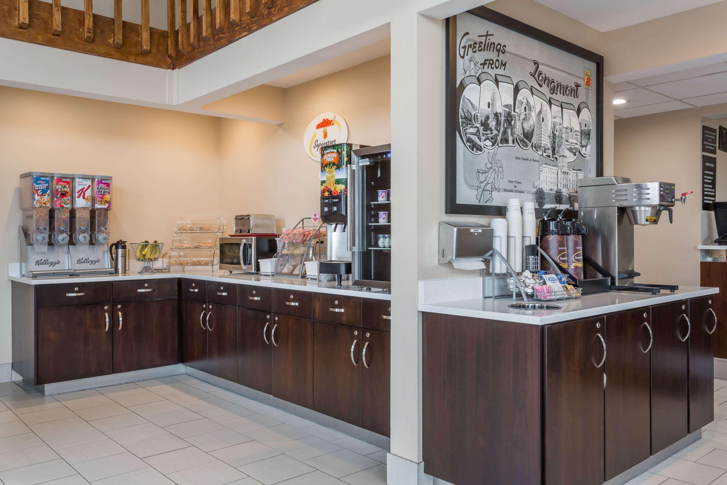 Super 8 By Wyndham Longmont/Twin Peaks Hotel Buitenkant foto